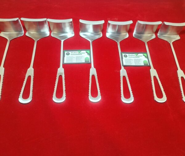 Morris Retractors