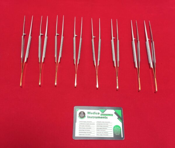 Castroviejo Forceps